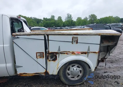 1999 Ford F-250 Lariat/Xl/Xlt from USA, damaged, VIN 1FDNX20L4XEA66826